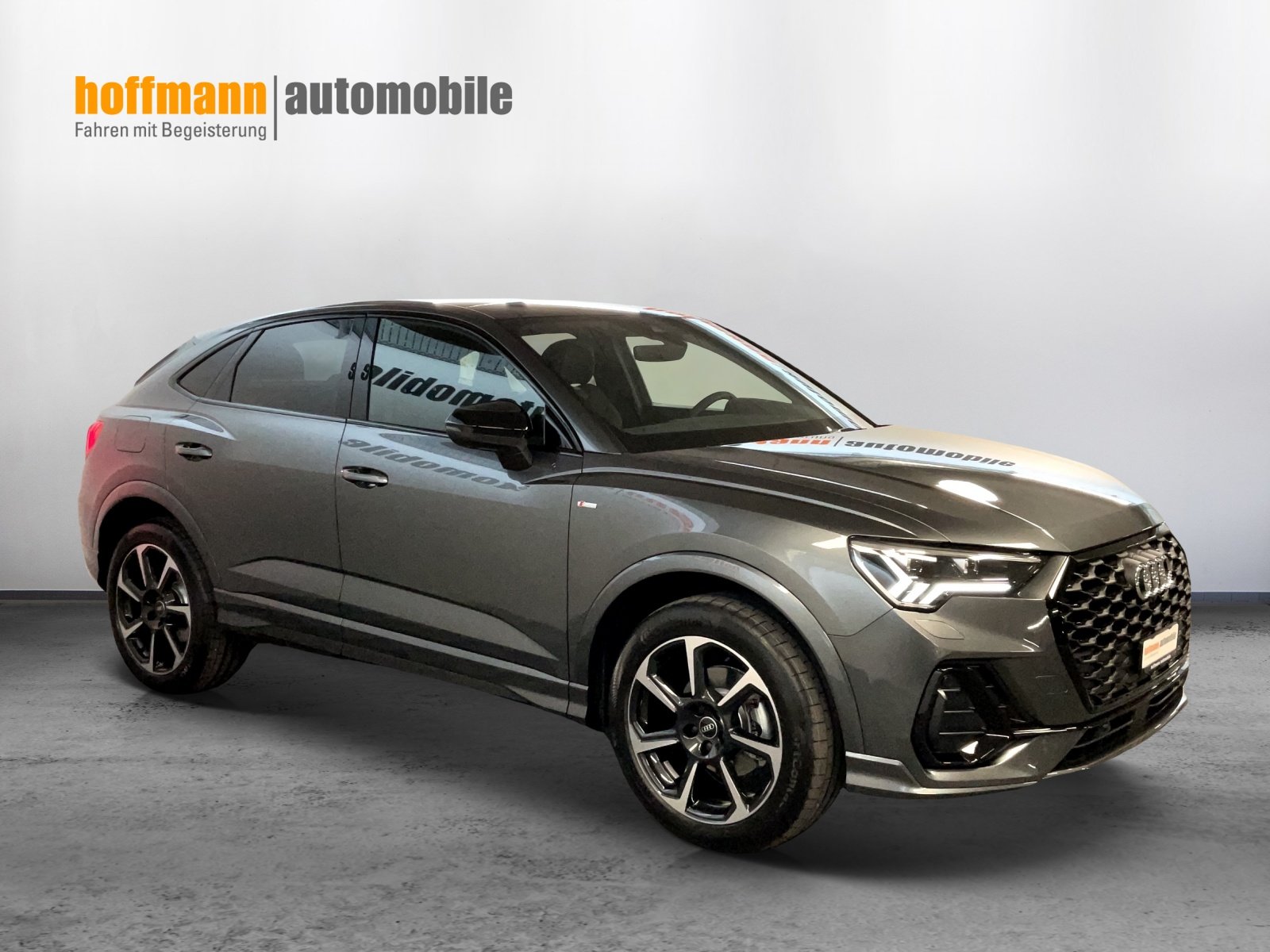AUDI Q3 Sportback 35 TFSI S line S-tronic, Mild-Hybrid Benzin/Elektro, Occasion / Gebraucht, Automatik - 3