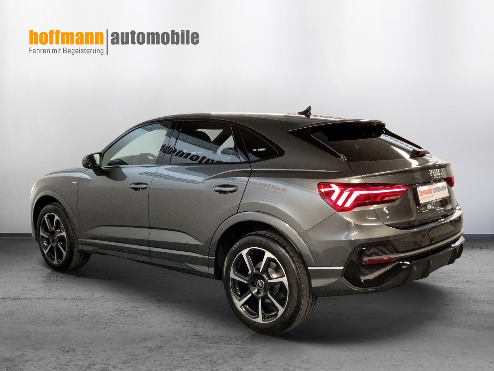 AUDI Q3 Sportback 35 TFSI S line S-tronic, Mild-Hybrid Benzin/Elektro, Occasion / Gebraucht, Automatik - 6