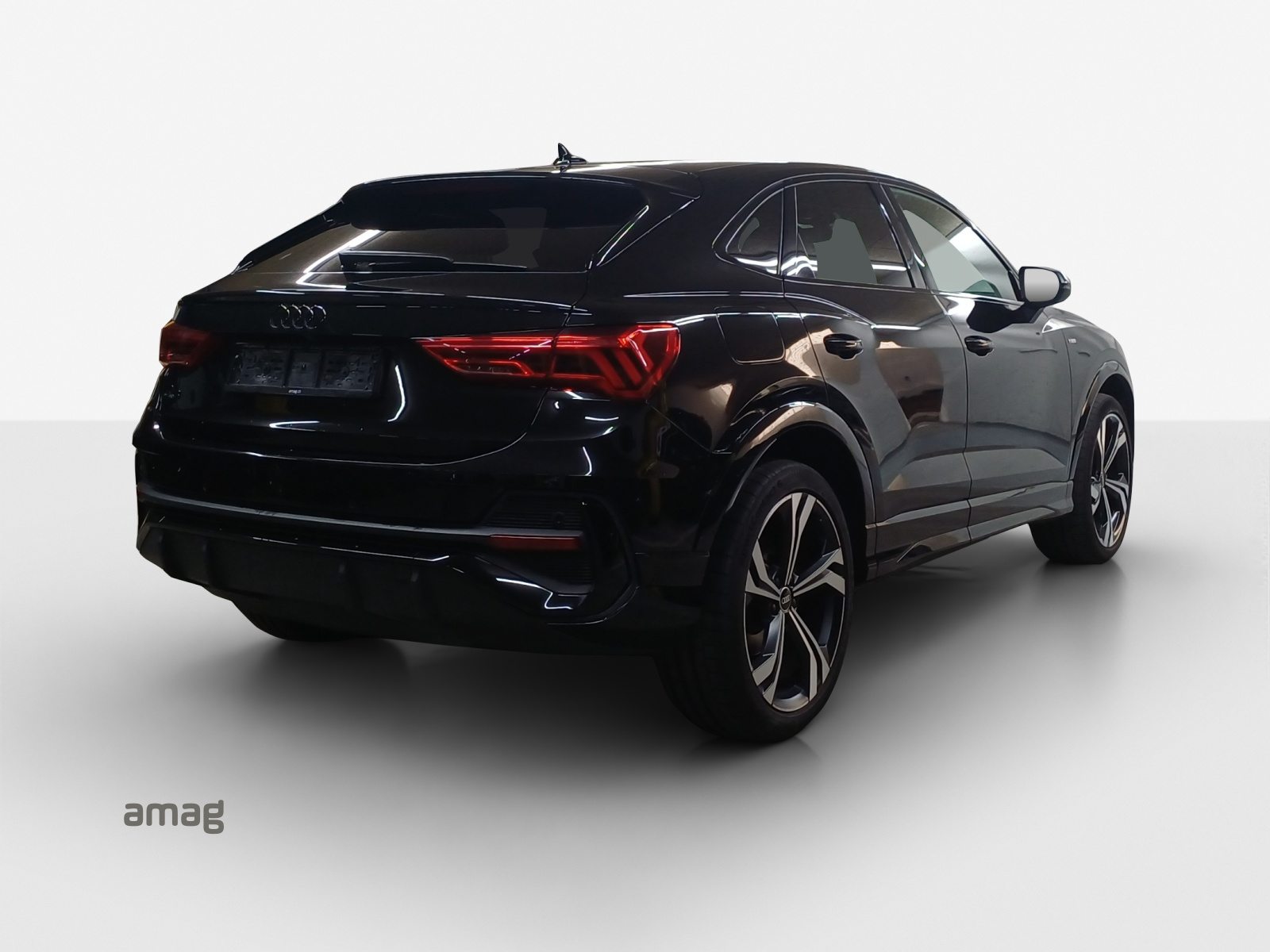 AUDI Q3 Sportback 35 TFSI S line Attraction, Benzin, Occasion / Gebraucht, Automatik - 6