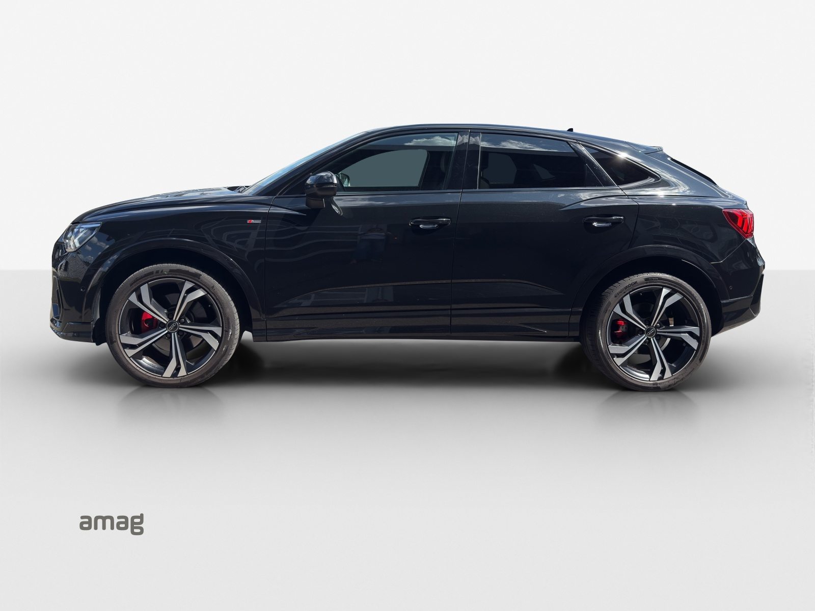 AUDI Q3 Sportback 40 TFSI S line, Benzina, Occasioni / Usate, Automatico - 2