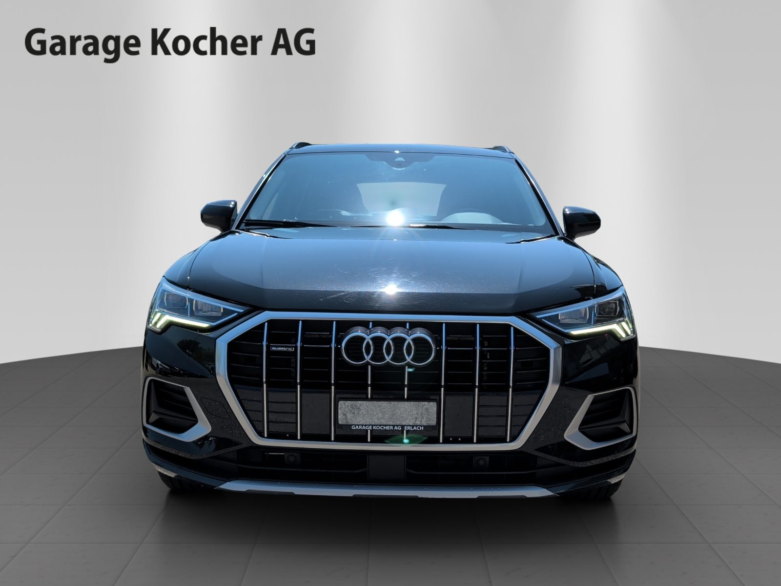 AUDI Q3 40 TDI advanced, Diesel, Second hand / Used, Automatic - 2