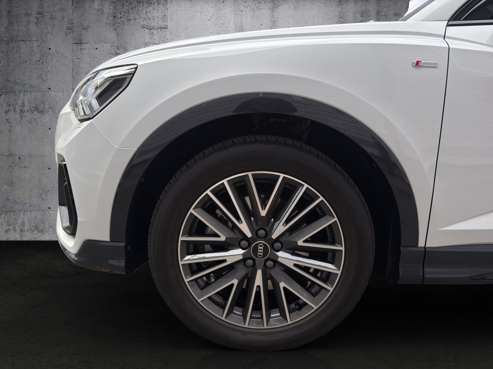 AUDI Q3 Sportback 40 TFSI S line quattro S-tronic *CH-Fahrze, Essence, Occasion / Utilisé, Automatique - 6