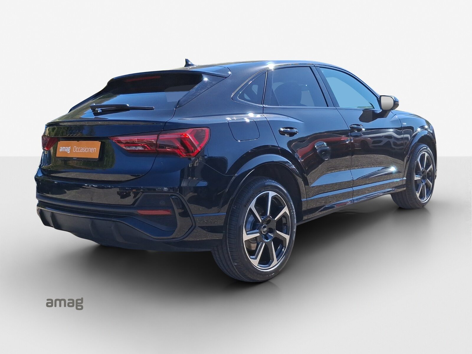 AUDI Q3 Sportback 35 TFSI S line Attraction, Benzin, Occasion / Gebraucht, Automatik - 5