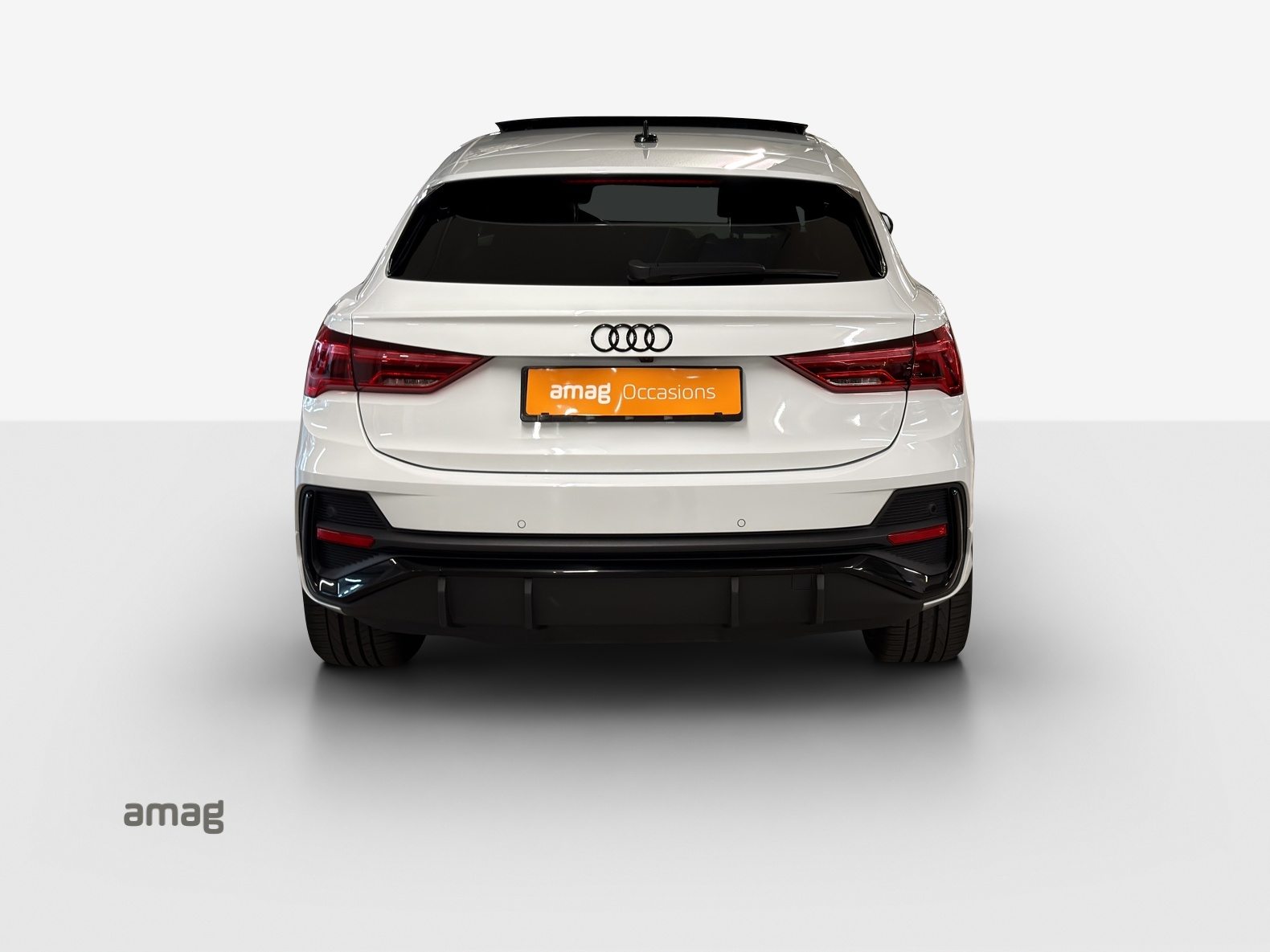 AUDI Q3 Sportback 40 TFSI S line, Essence, Occasion / Utilisé, Automatique - 4