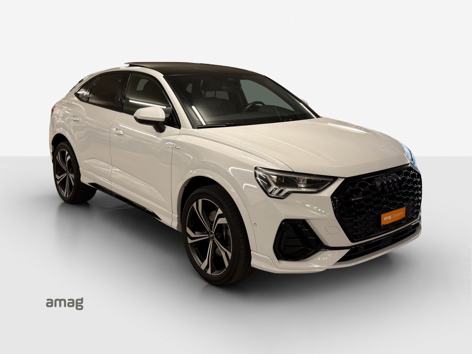 AUDI Q3 Sportback 40 TFSI S line, Essence, Occasion / Utilisé, Automatique - 6