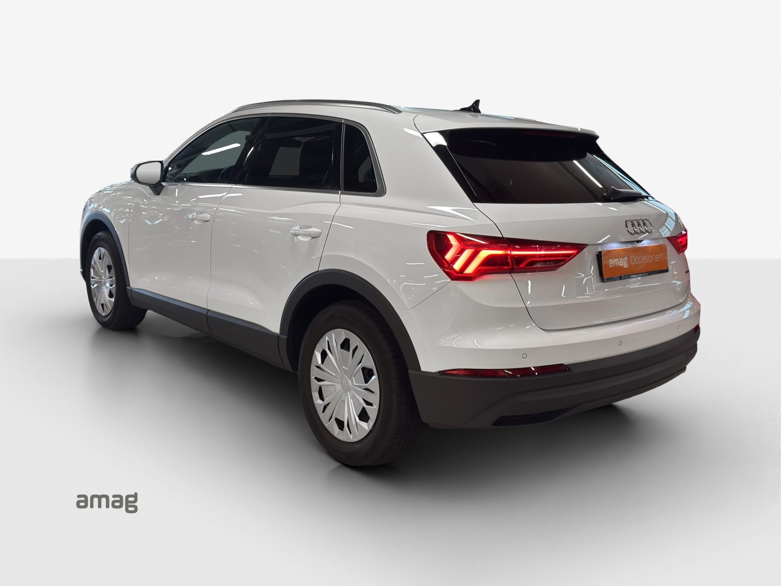 AUDI Q3 40 TFSI, Benzina, Occasioni / Usate, Automatico - 3