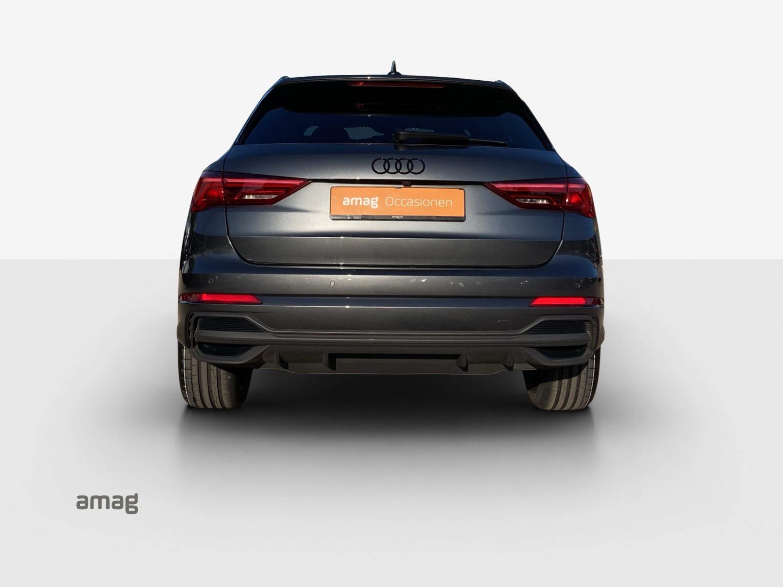 AUDI Q3 35 TFSI S line Attraction, Benzin, Occasion / Gebraucht, Automatik - 4