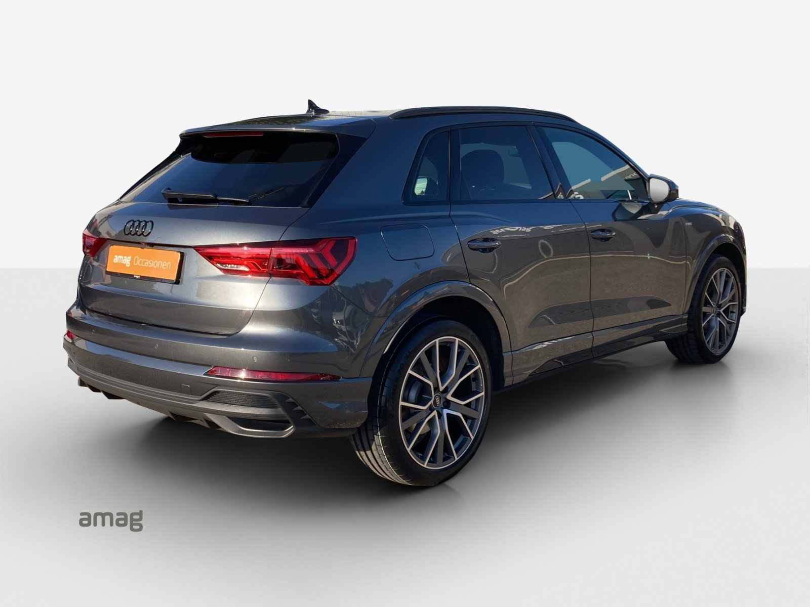 AUDI Q3 35 TFSI S line Attraction, Benzin, Occasion / Gebraucht, Automatik - 5