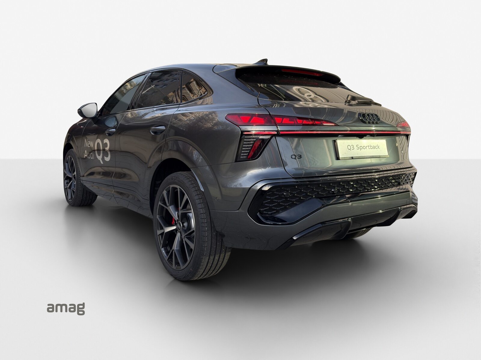 AUDI Q3 SB TFSI 195 kW, Essence, Occasion / Utilisé, Automatique - 3