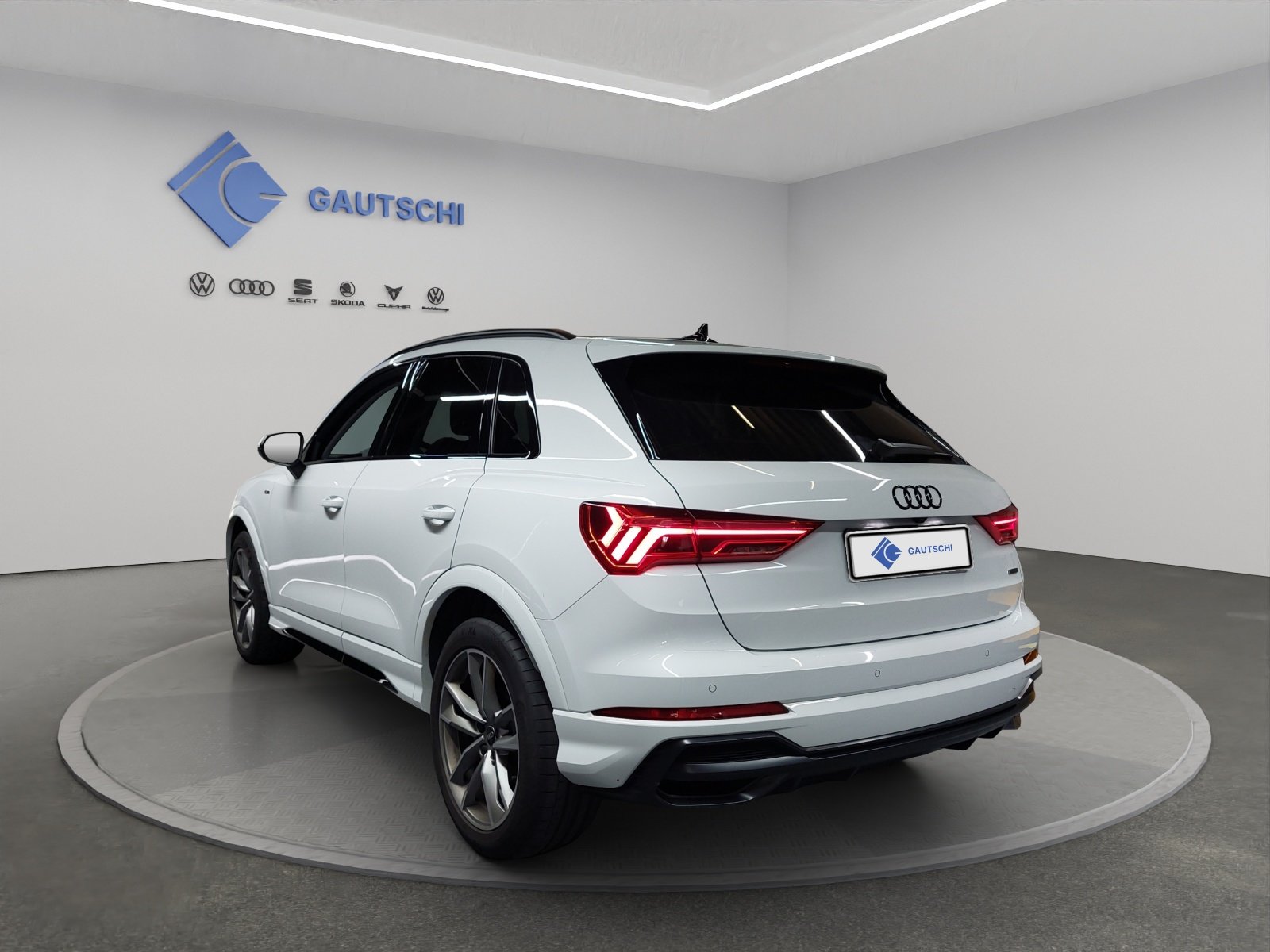AUDI Q3 35 TDI S line quattro S-tronic, Diesel, Occasion / Utilisé, Automatique - 3