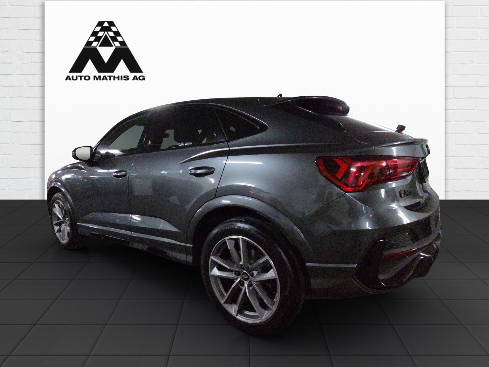 AUDI Q3 Sportback 45 TFSI S line quattro S-tronic, Essence, Occasion / Utilisé, Automatique - 3
