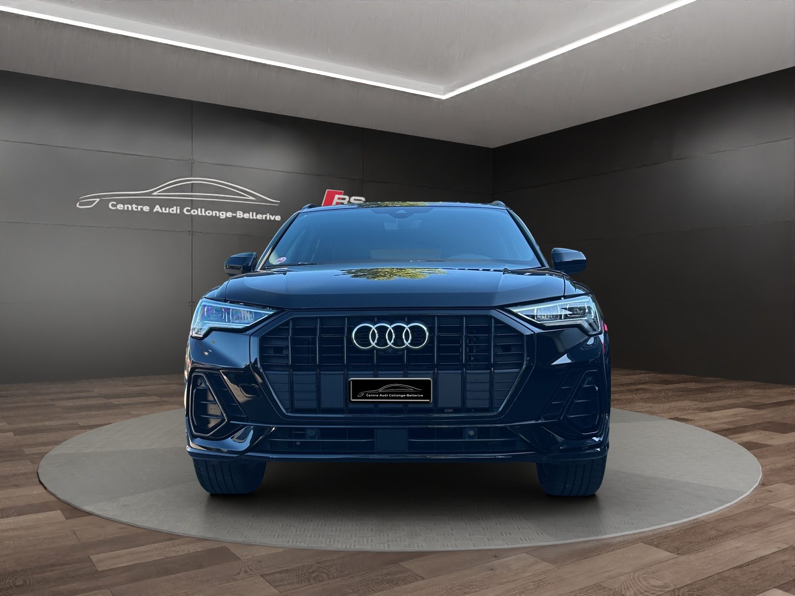 AUDI Q3 35 TFSI S line Attraction, Essence, Occasion / Utilisé, Automatique - 2