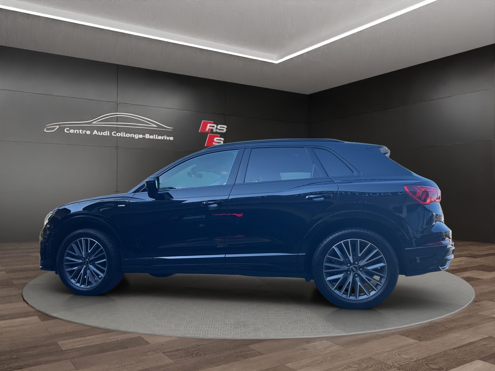 AUDI Q3 35 TFSI S line Attraction, Essence, Occasion / Utilisé, Automatique - 3