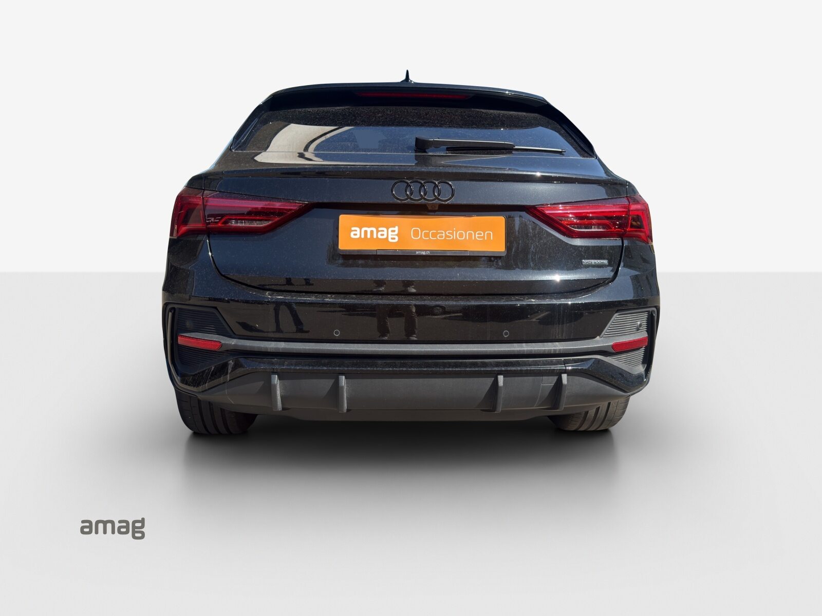 AUDI Q3 Sportback 40 TFSI S line, Essence, Occasion / Utilisé, Automatique - 4