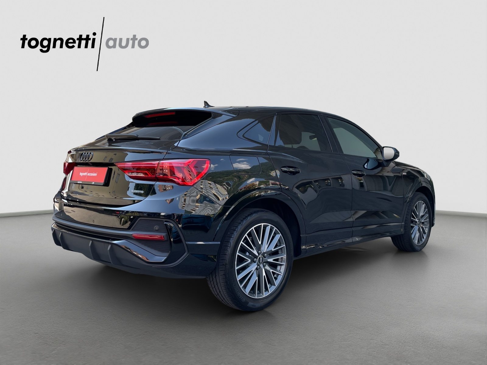 AUDI Q3 Sportback 40 TFSI S line, Benzin, Occasion / Gebraucht, Automatik - 4