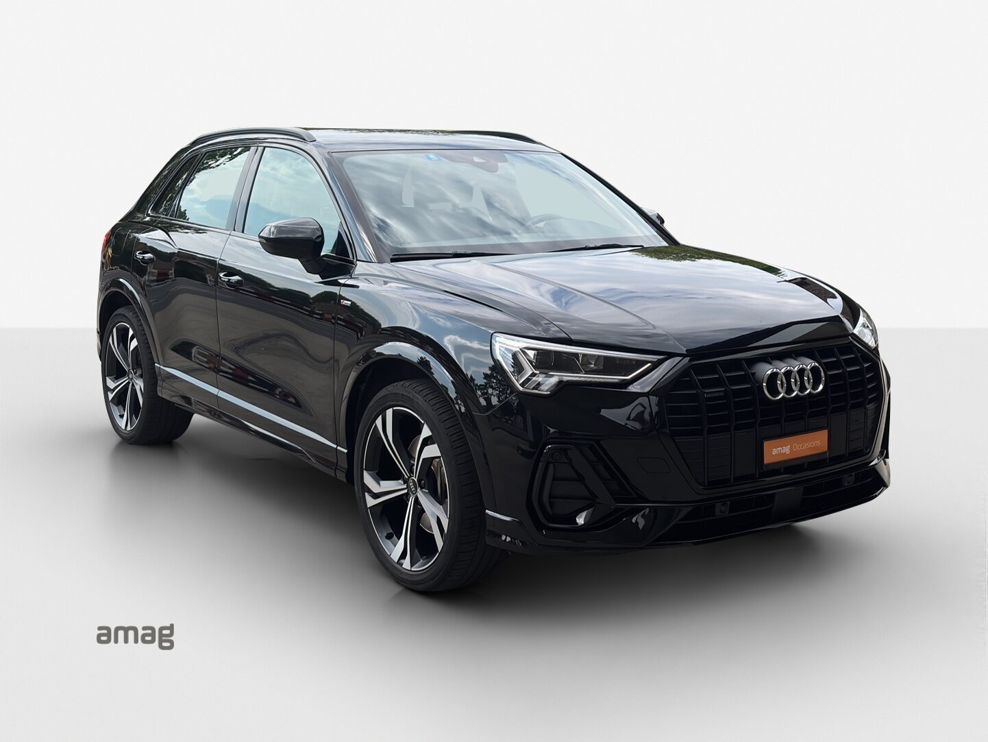AUDI Q3 40 TFSI S line, Essence, Occasion / Utilisé, Automatique - 6