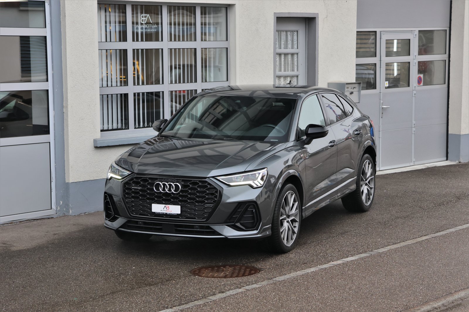 AUDI Q3 Sportback 35 TDI S line quattro S-tronic