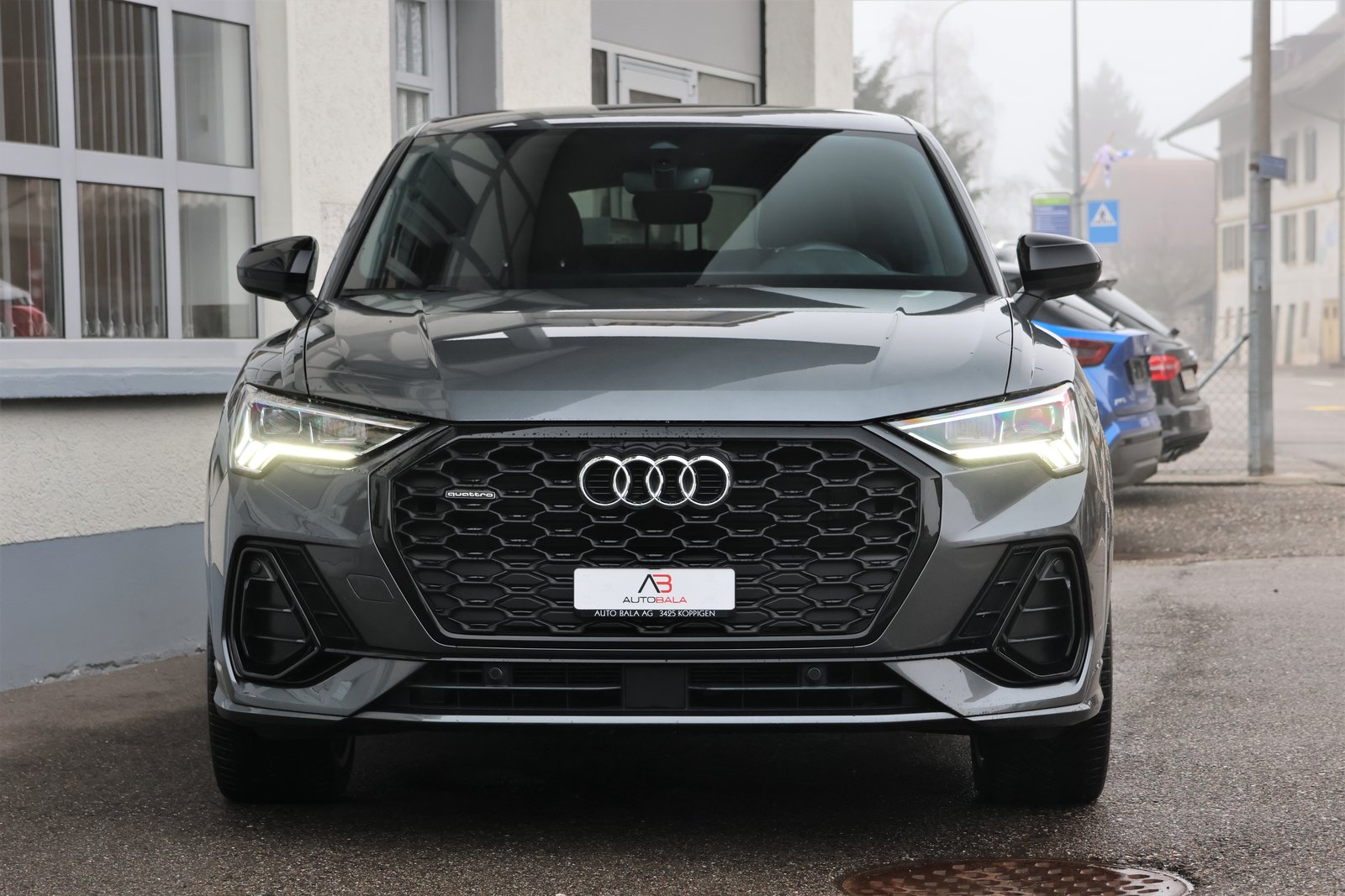 AUDI Q3 Sportback 35 TDI S line quattro S-tronic, Diesel, Occasion / Gebraucht, Automatik - 2