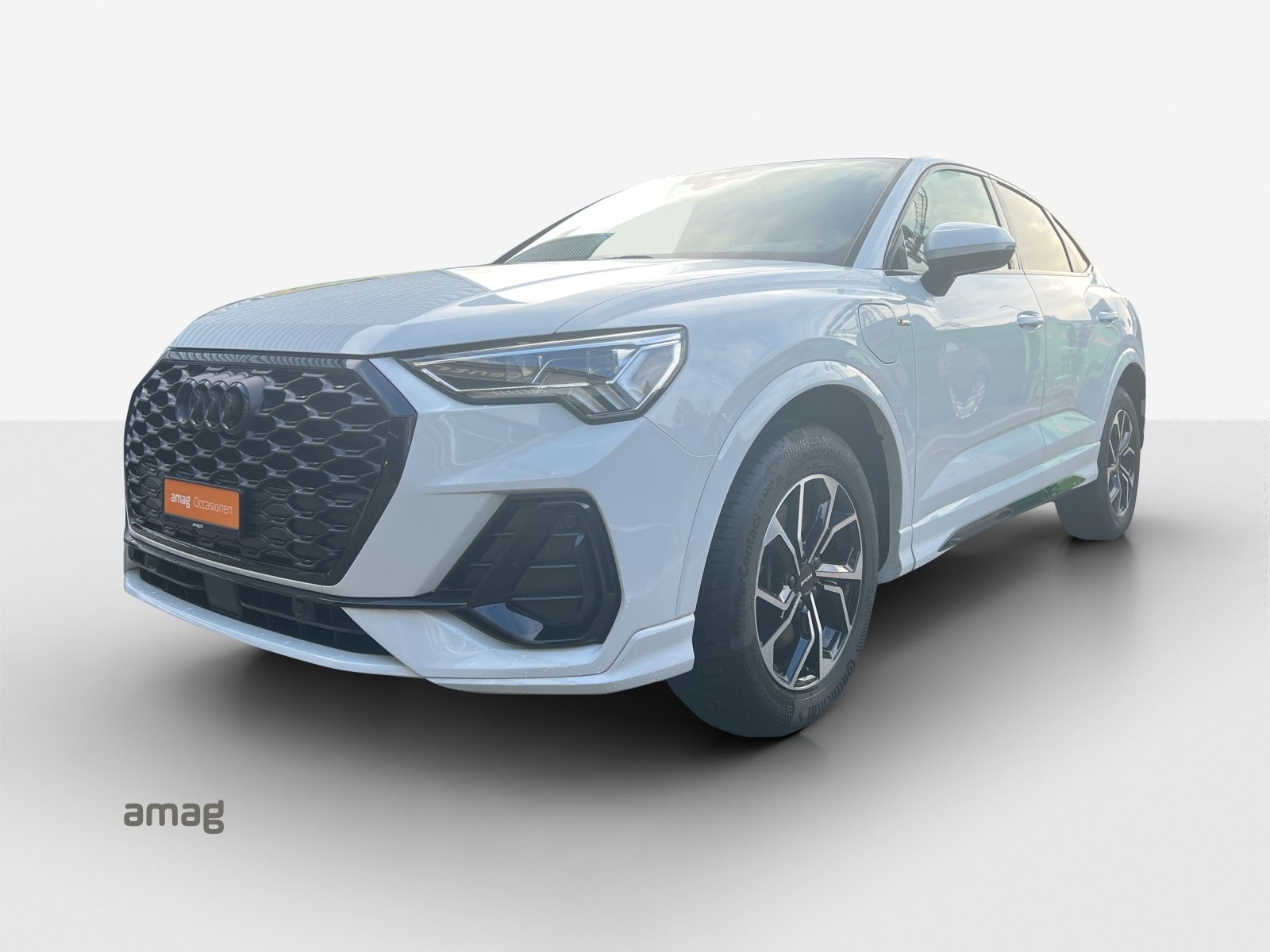 AUDI Q3 Sportback 45 TFSI e S line Attraction