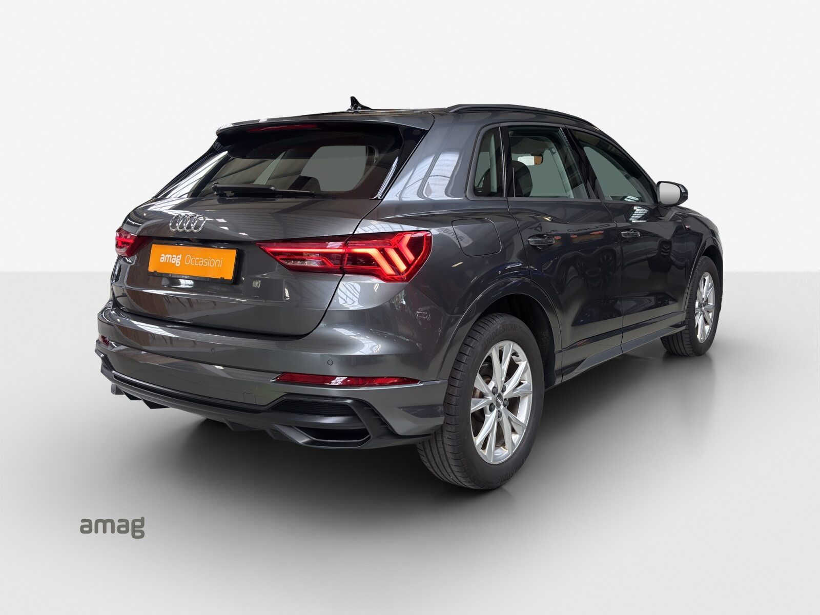 AUDI Q3 35 TFSI S line Attraction, Benzin, Occasion / Gebraucht, Automatik - 5