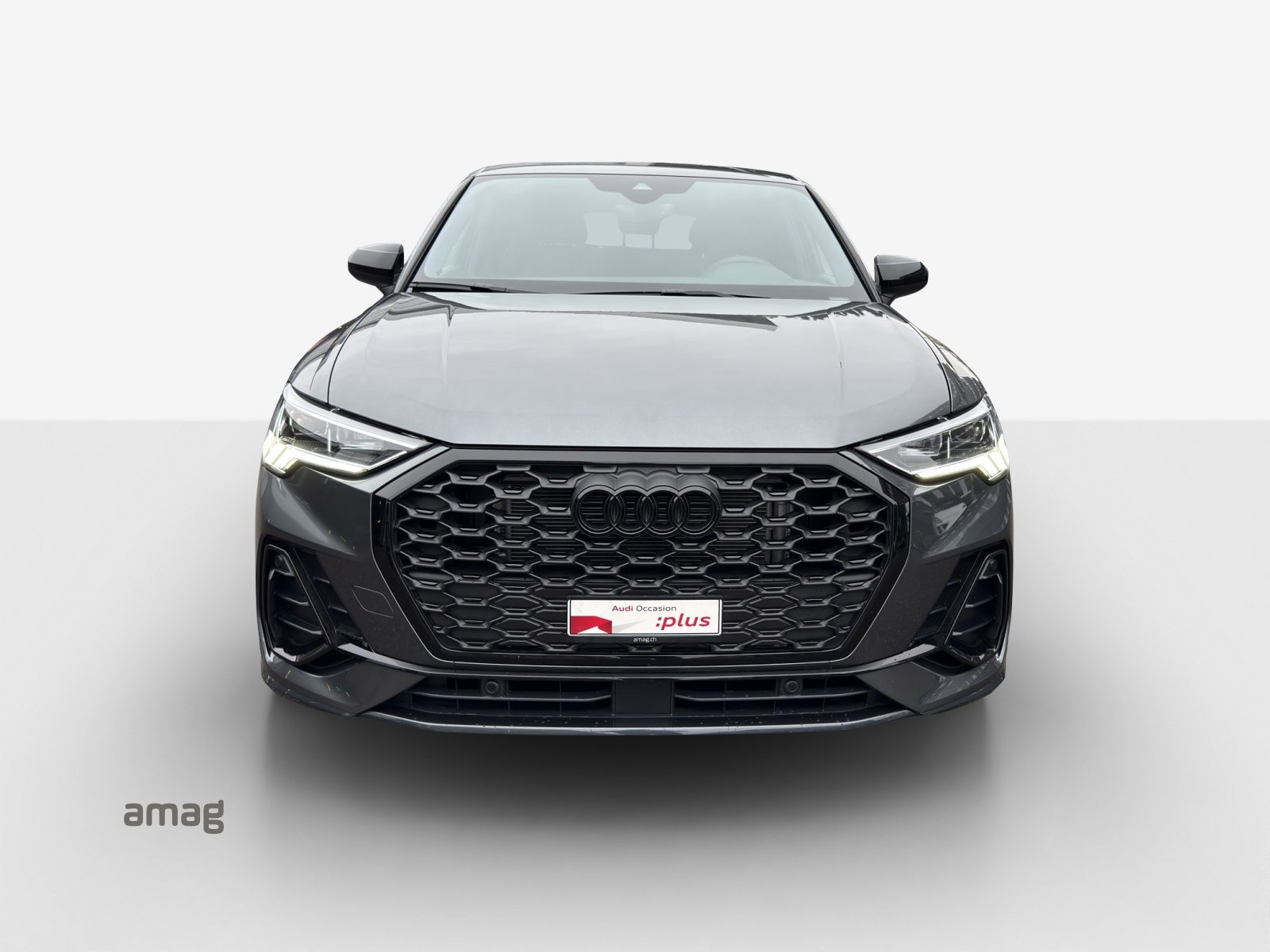 AUDI Q3 Sportback 35 TFSI S line Attraction, Benzin, Occasion / Gebraucht, Automatik - 7