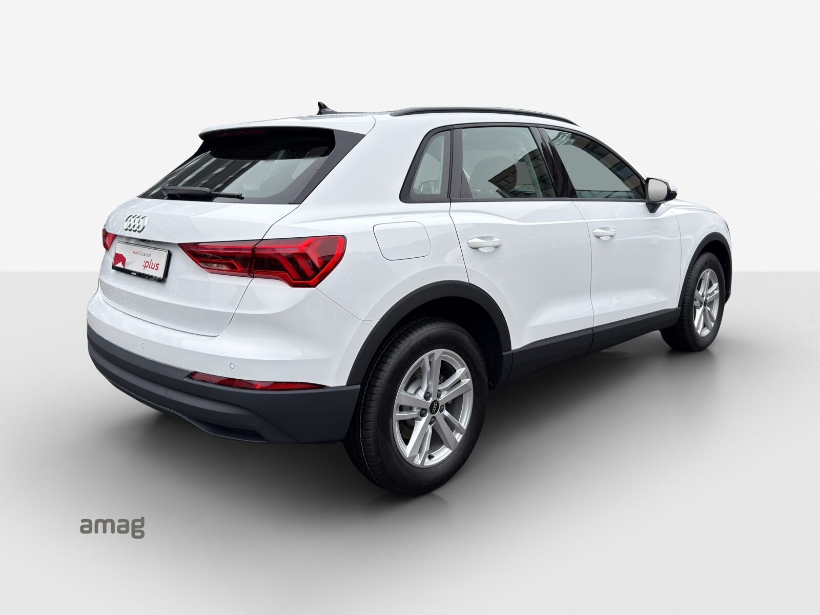 AUDI Q3 35 TFSI Attraction, Benzin, Occasion / Gebraucht, Automatik - 5
