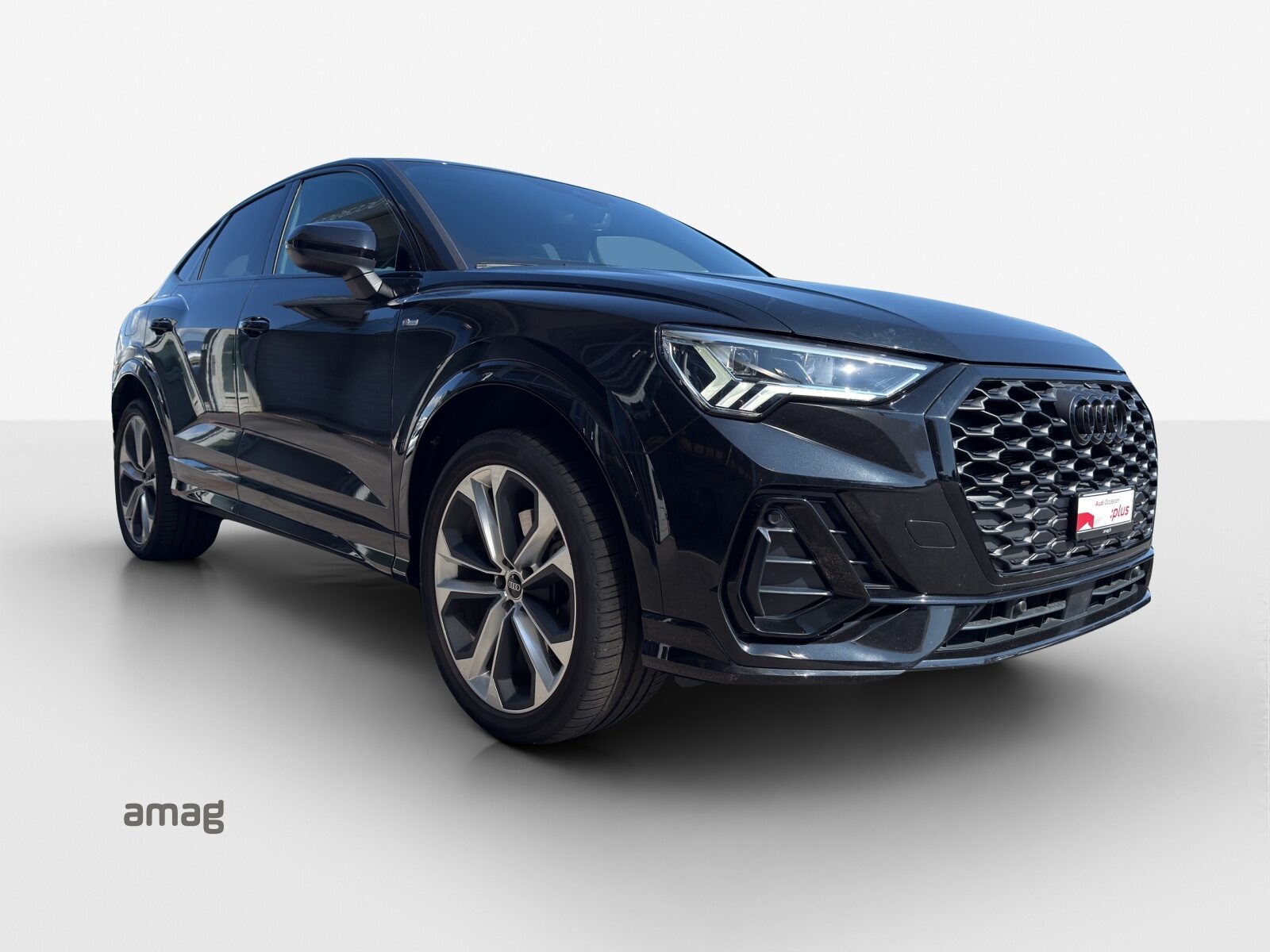 AUDI Q3 Sportback 45 TFSI e S line, Voll-Hybrid Benzin/Elektro, Occasion / Gebraucht, Automatik - 7