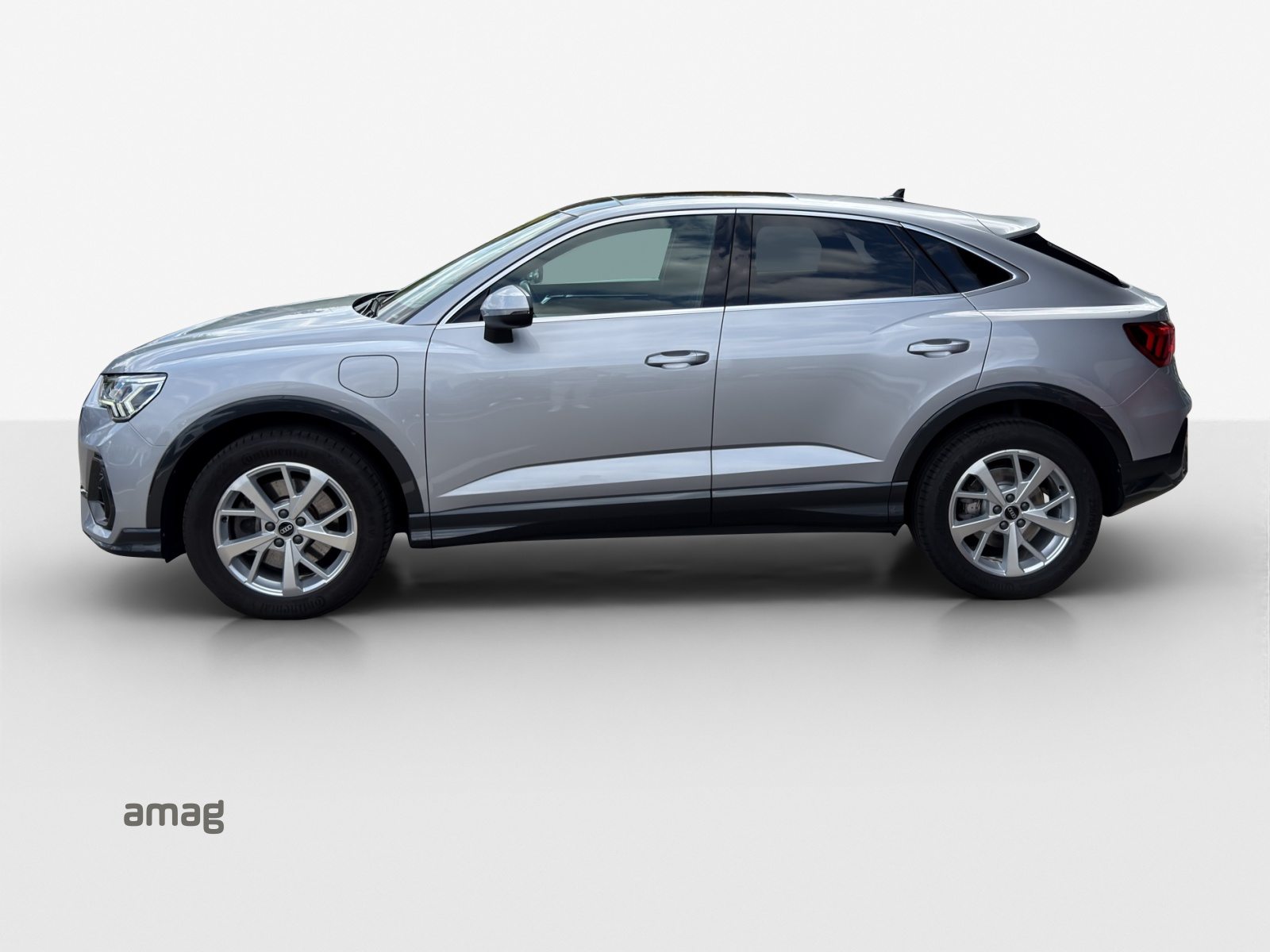 AUDI Q3 Sportback 45 TFSI e, Full-Hybrid Petrol/Electric, Second hand / Used, Automatic - 2