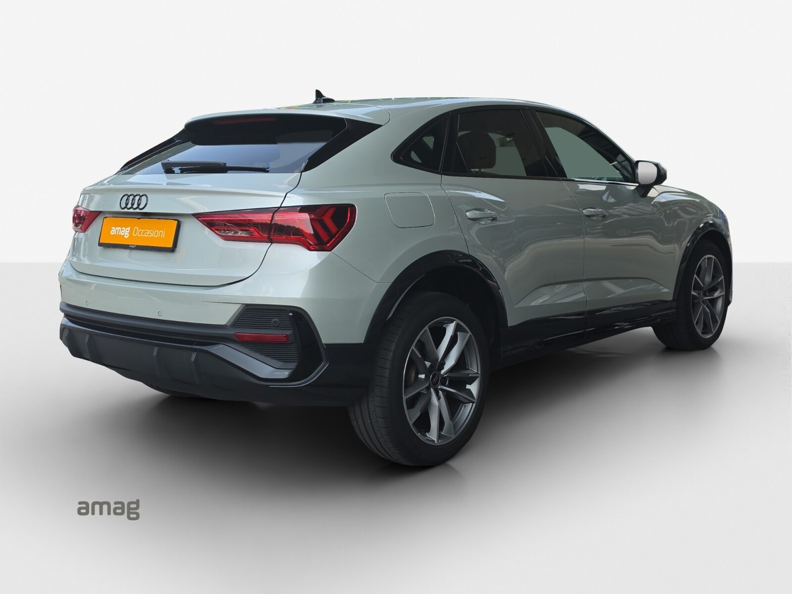 AUDI Q3 Sportback 35 TFSI S line Attraction, Benzin, Occasion / Gebraucht, Automatik - 5