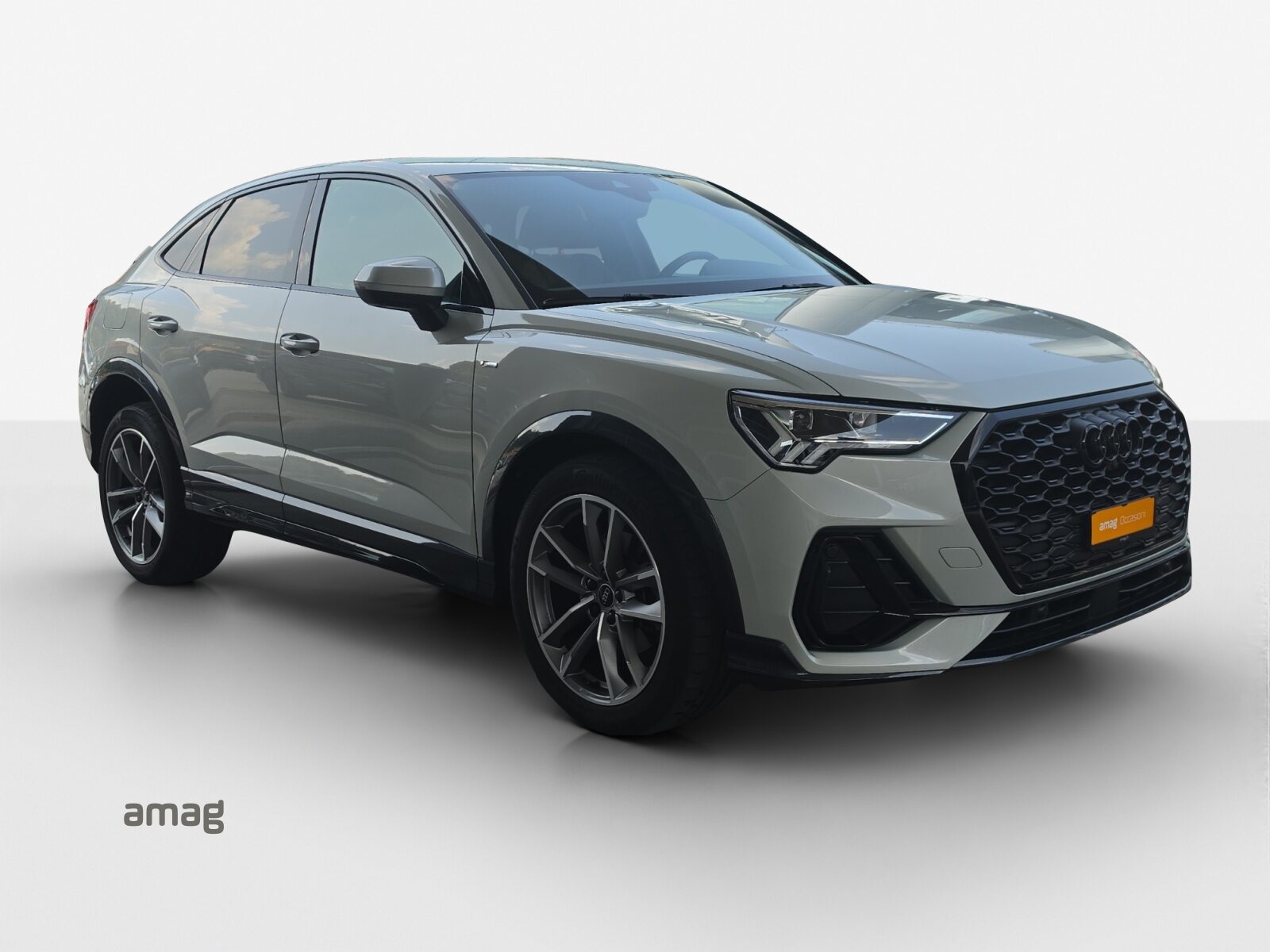 AUDI Q3 Sportback 35 TFSI S line Attraction, Benzin, Occasion / Gebraucht, Automatik - 6