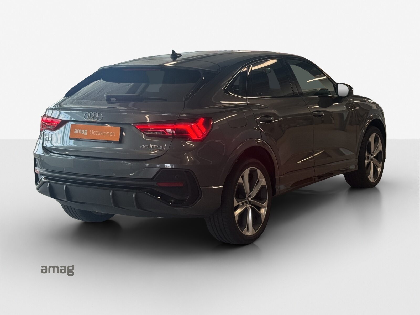 AUDI Q3 Sportback 40 TFSI S line, Benzina, Occasioni / Usate, Automatico - 5