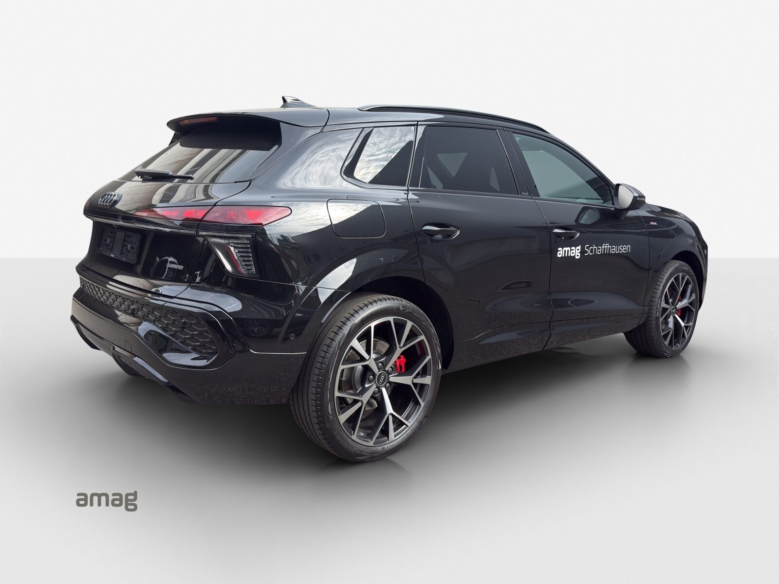 AUDI Q3 SUV TFSI 195 kW, Essence, Occasion / Utilisé, Automatique - 5