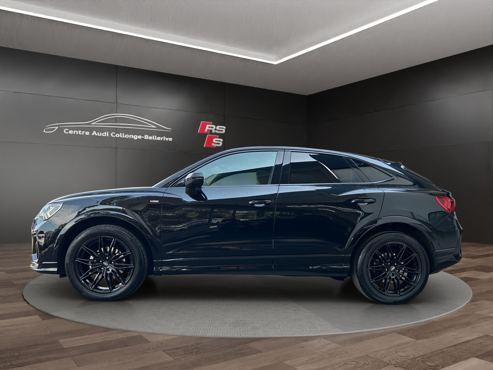 AUDI Q3 Sportback 35 TFSI S line Attraction, Benzin, Occasion / Gebraucht, Automatik - 3