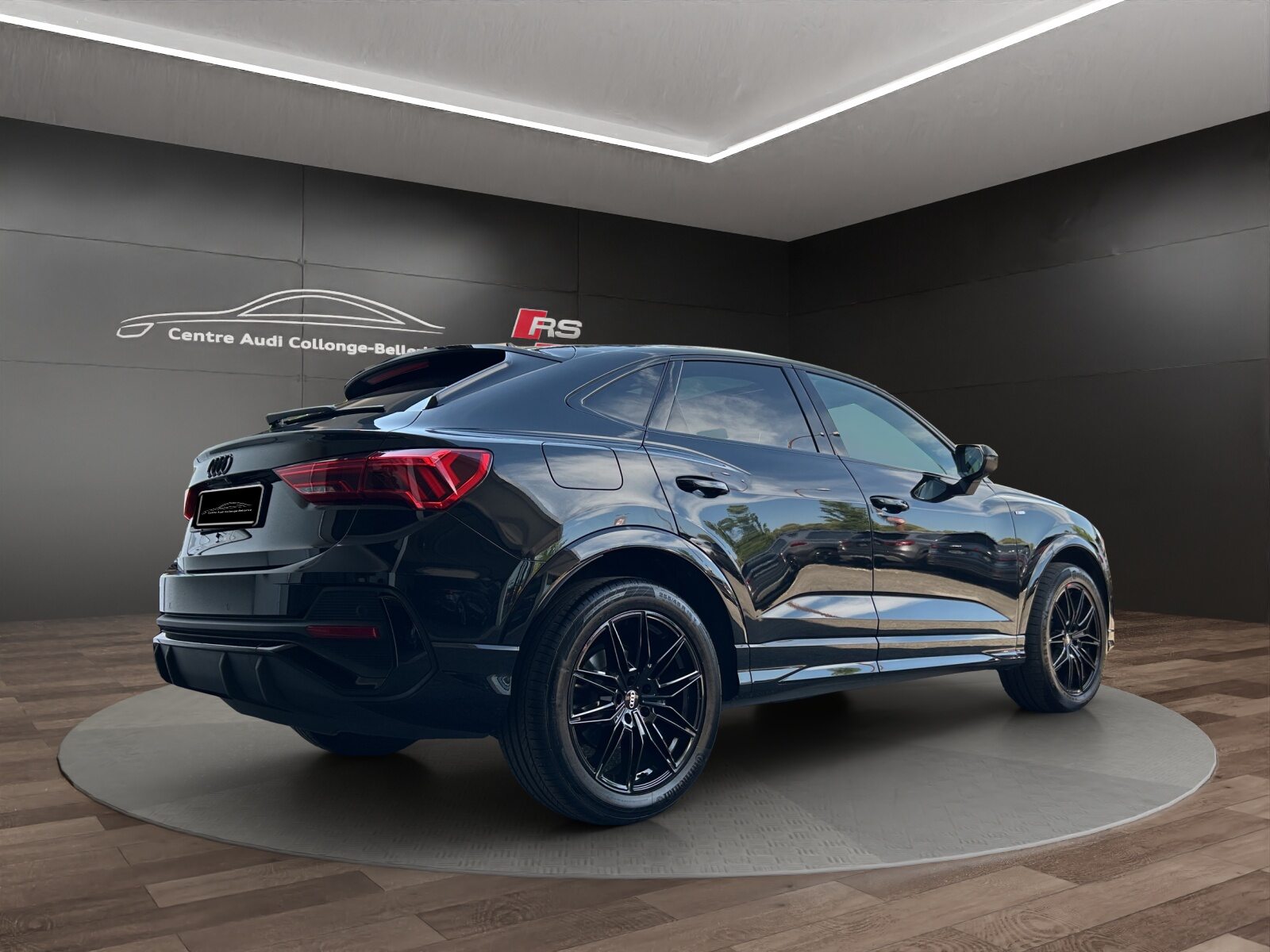 AUDI Q3 Sportback 35 TFSI S line Attraction, Benzin, Occasion / Gebraucht, Automatik - 6