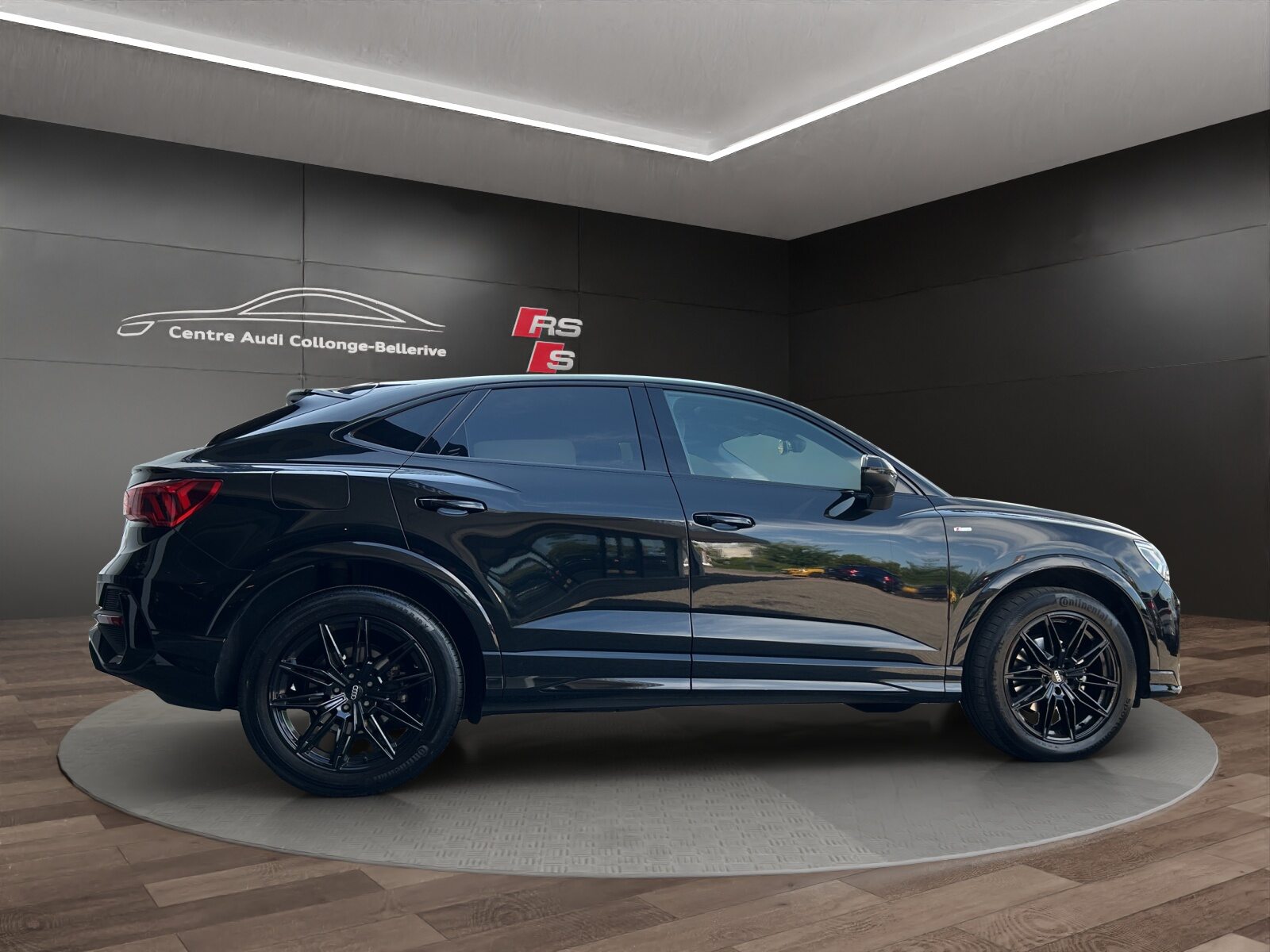 AUDI Q3 Sportback 35 TFSI S line Attraction, Benzin, Occasion / Gebraucht, Automatik - 7