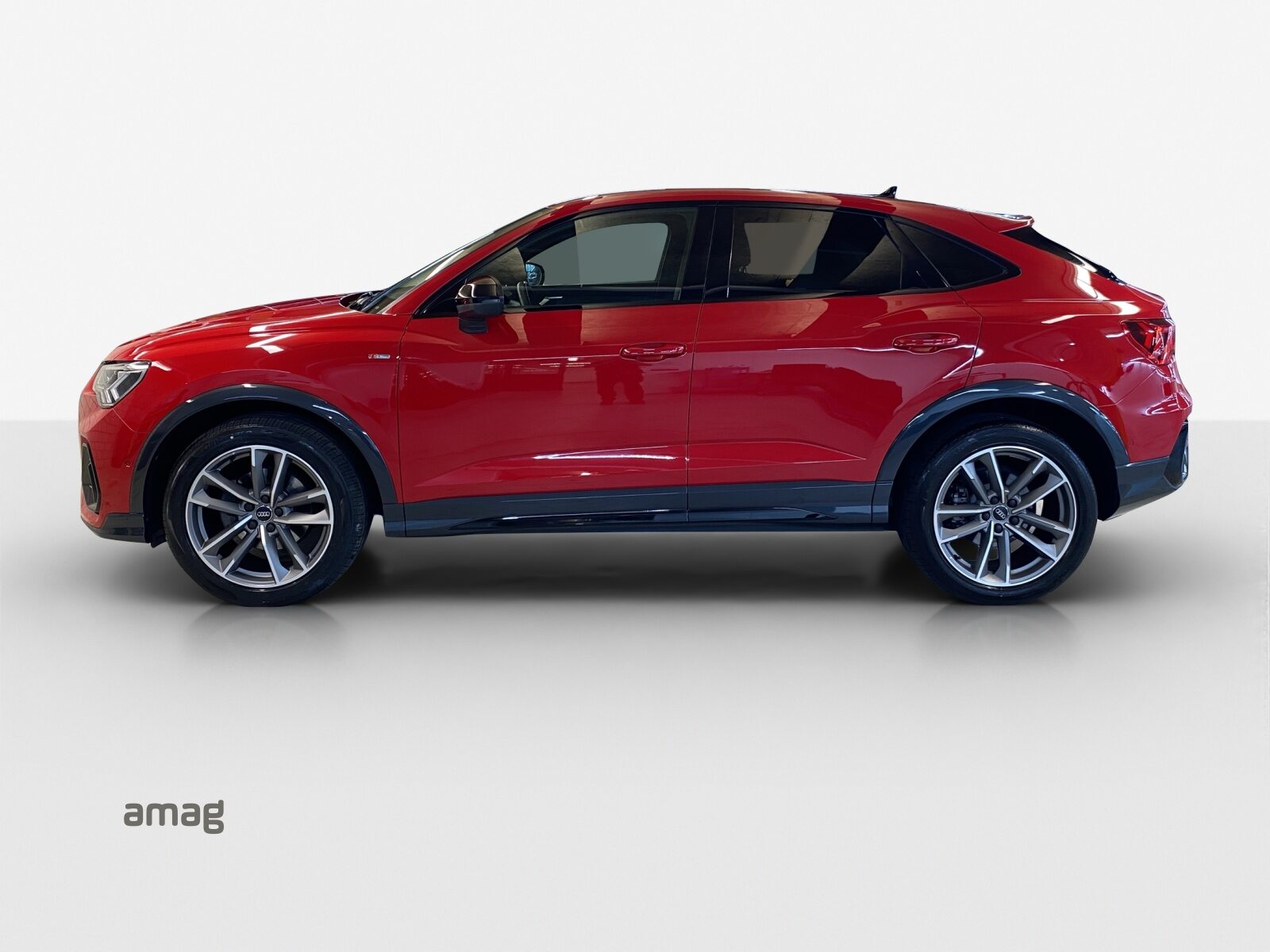 AUDI Q3 Sportback 35 TFSI S line, Essence, Occasion / Utilisé, Automatique - 2