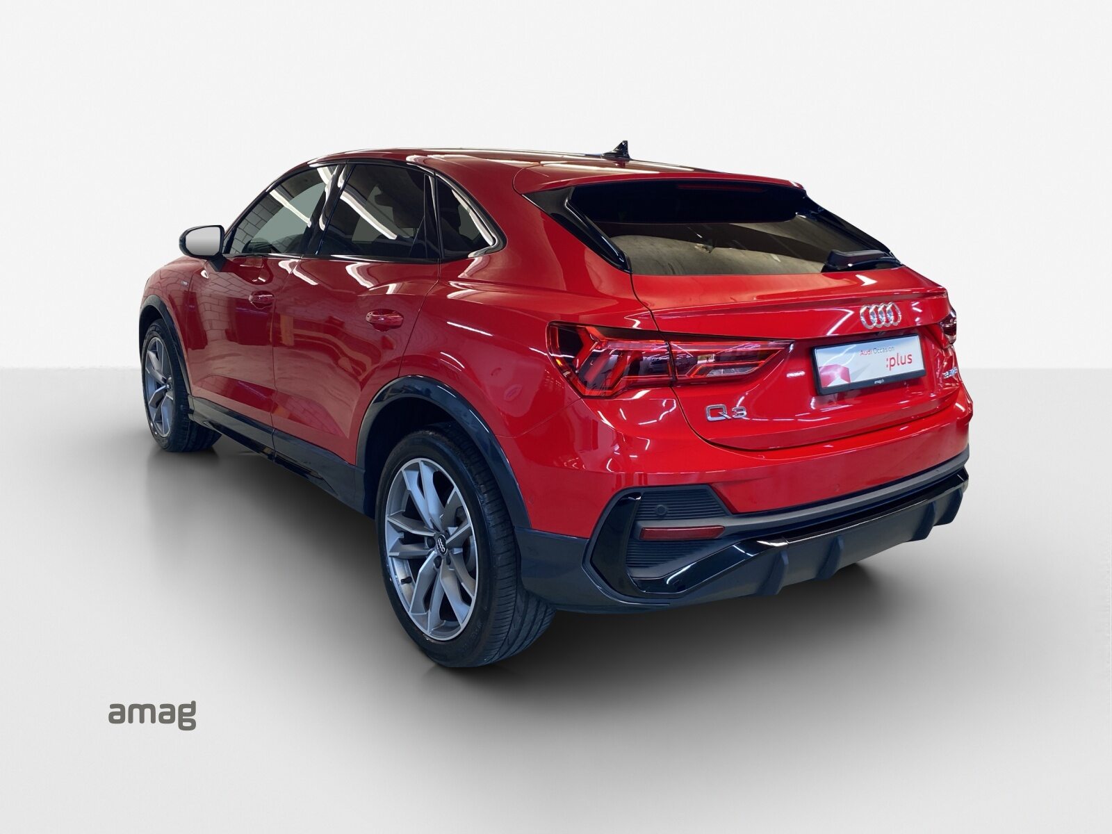 AUDI Q3 Sportback 35 TFSI S line, Essence, Occasion / Utilisé, Automatique - 3