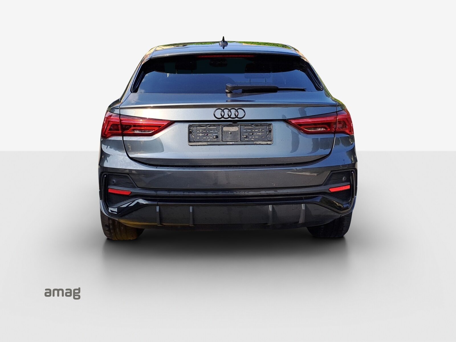 AUDI Q3 Sportback 35 TFSI S line Attraction, Benzin, Occasion / Gebraucht, Automatik - 4