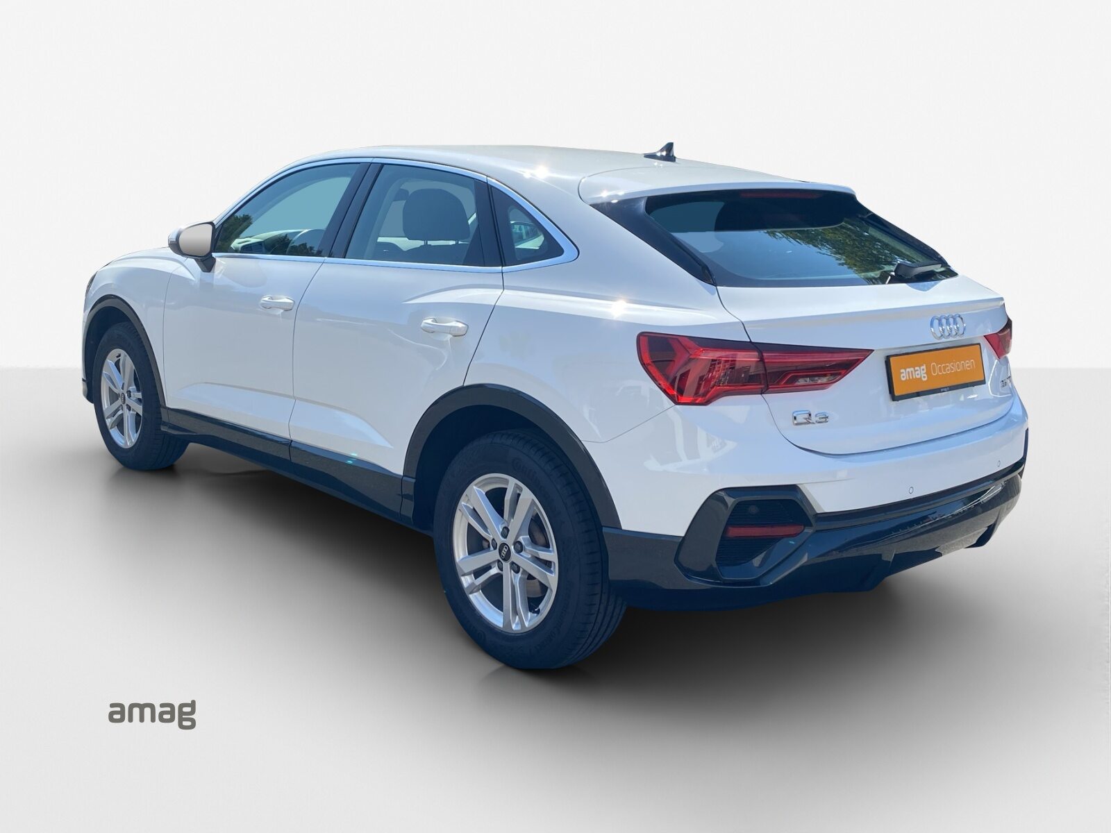 AUDI Q3 Sportback 35 TFSI Attraction, Essence, Occasion / Utilisé, Automatique - 3