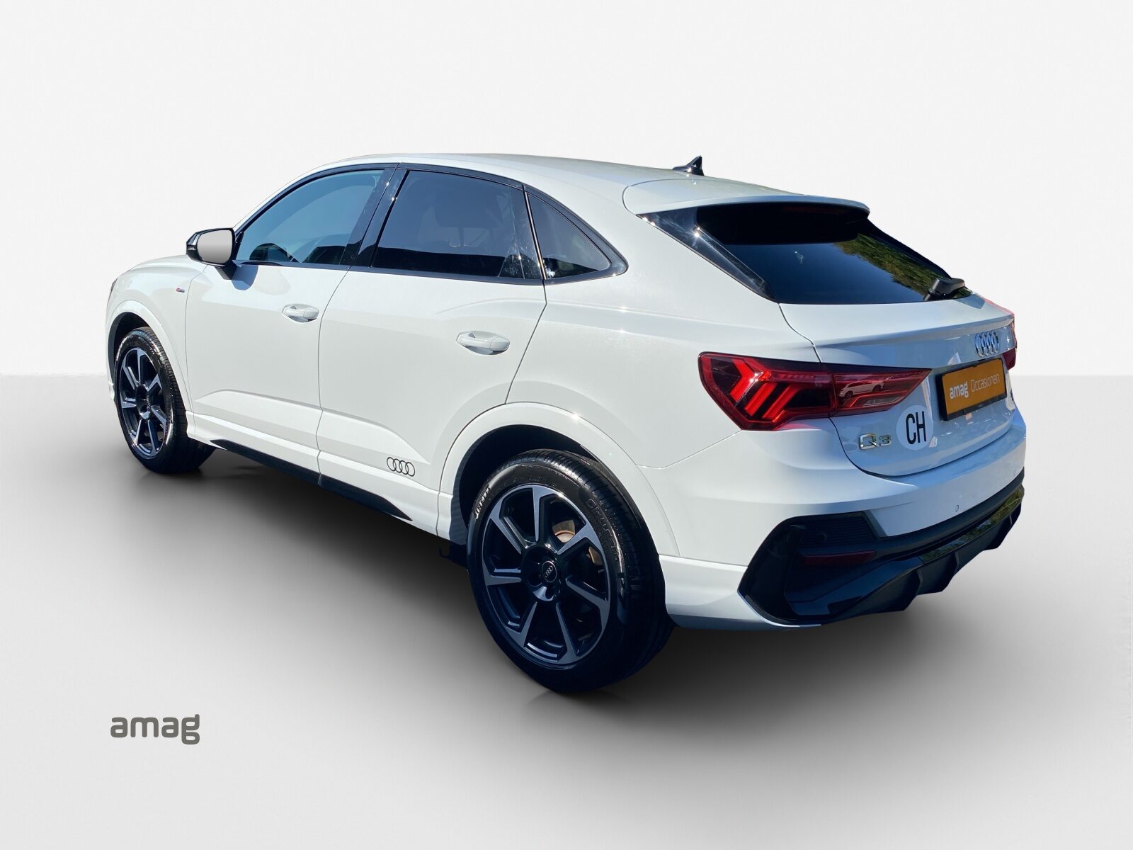 AUDI Q3 Sportback 35 TDI S line, Diesel, Occasion / Utilisé, Automatique - 3