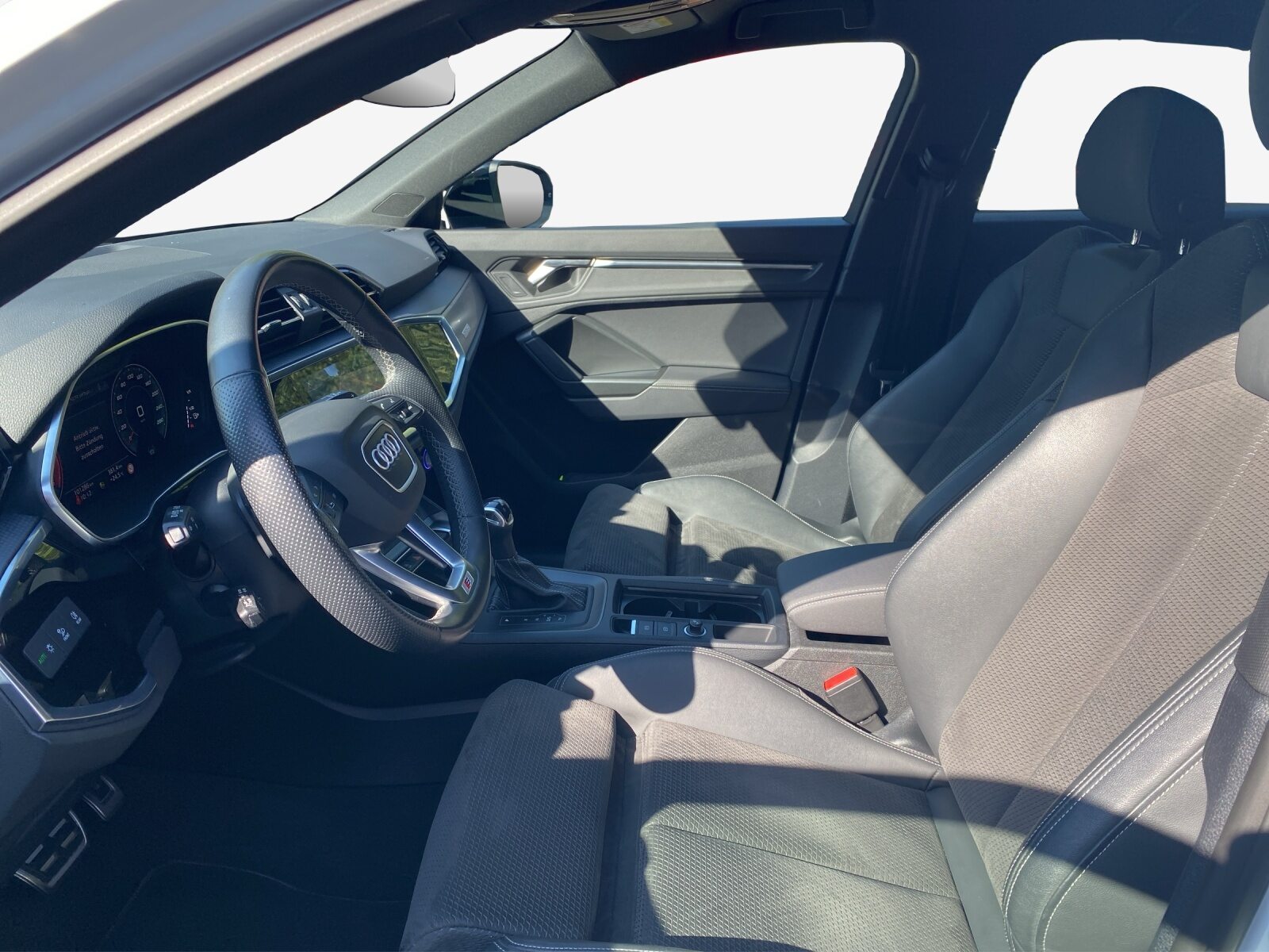 AUDI Q3 Sportback 35 TDI S line, Diesel, Occasion / Utilisé, Automatique - 7