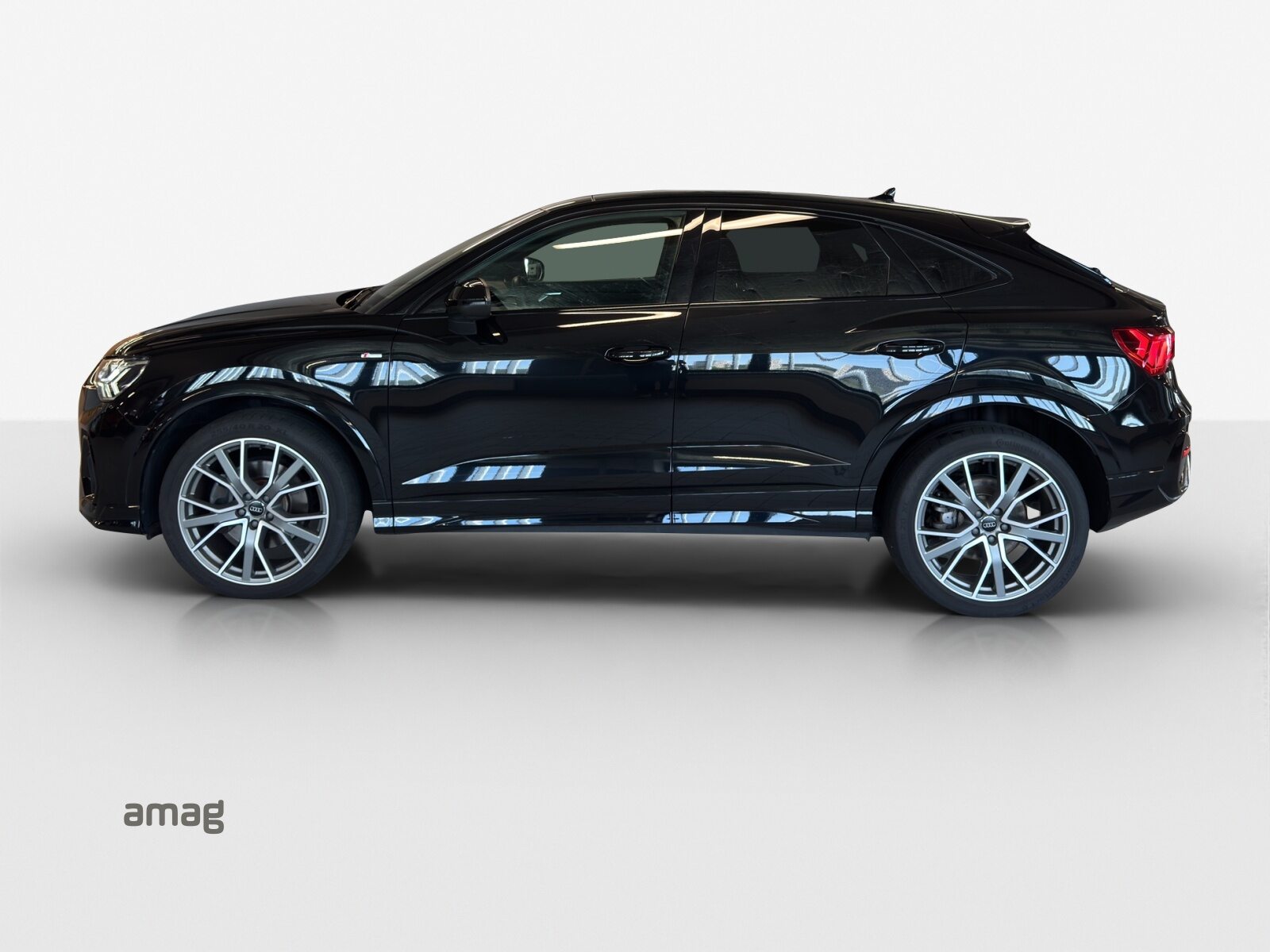 AUDI Q3 Sportback 45 TFSI S line, Benzina, Occasioni / Usate, Automatico - 2
