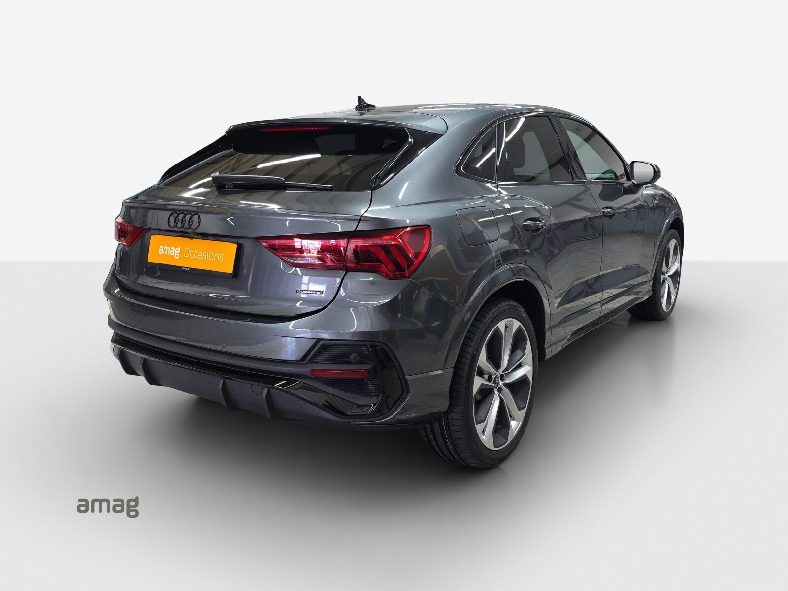 AUDI Q3 Sportback 40 TFSI S line, Essence, Occasion / Utilisé, Automatique - 5