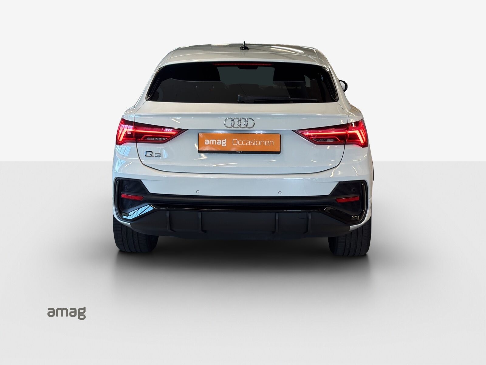 AUDI Q3 Sportback 35 TFSI S line Attraction, Benzina, Occasioni / Usate, Automatico - 4