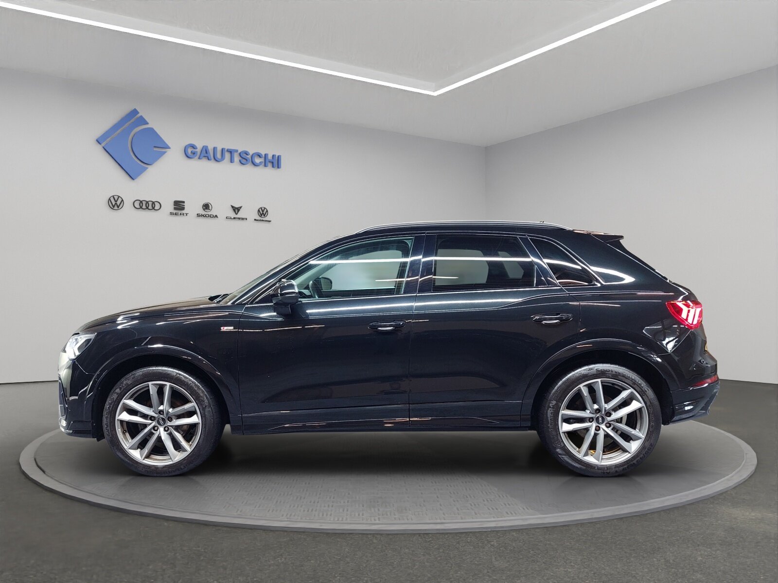AUDI Q3 35 TDI S line quattro S-tronic, Diesel, Occasion / Utilisé, Automatique - 2