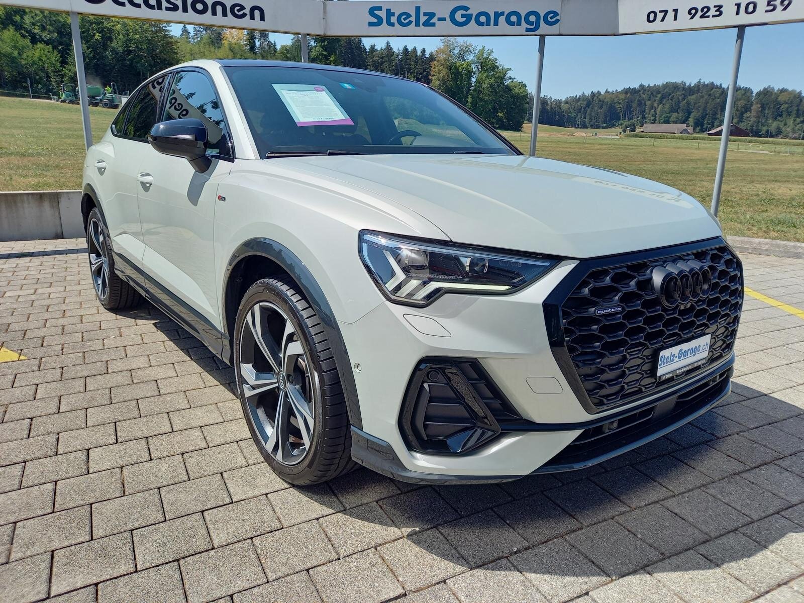 AUDI Q3 Sportback 2.0 45 TFSI S line quattro S-Tronic, Petrol, Second hand / Used, Automatic - 4