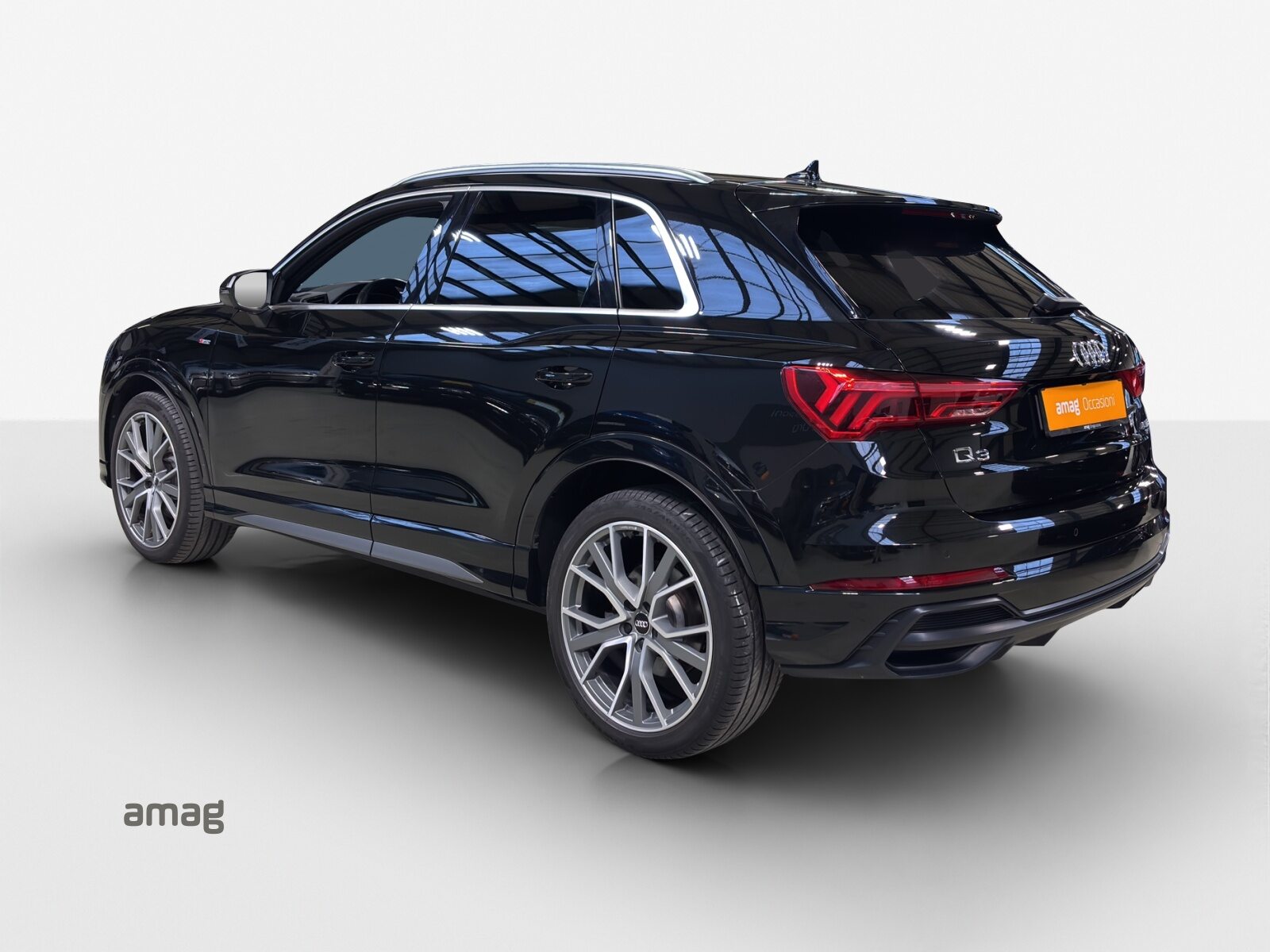 AUDI Q3 45 TFSI S line, Benzin, Occasion / Gebraucht, Automatik - 3