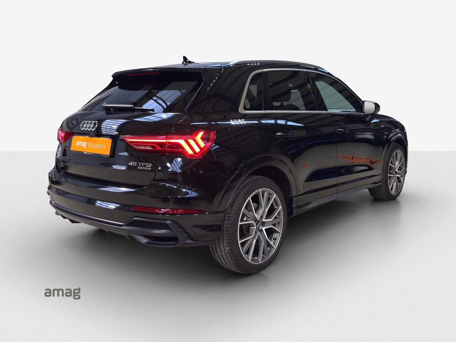 AUDI Q3 45 TFSI S line, Benzin, Occasion / Gebraucht, Automatik - 5