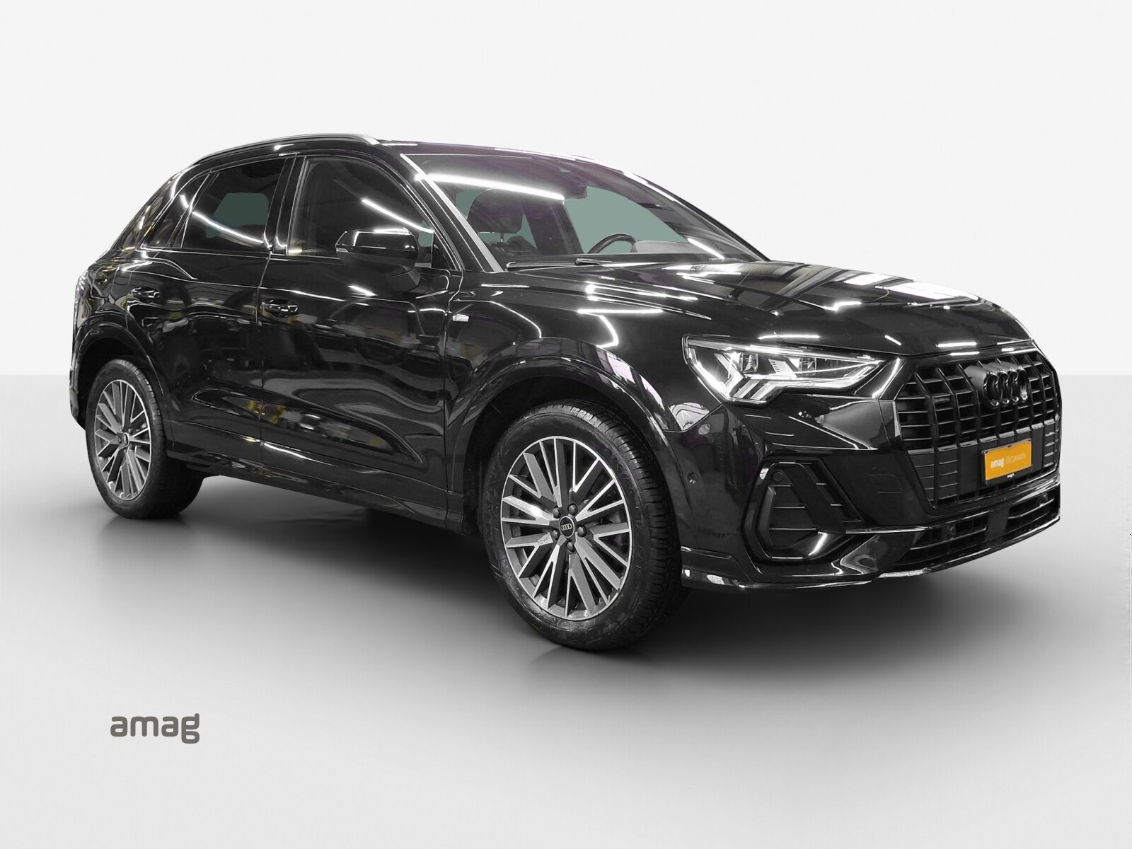AUDI Q3 40 TDI S line Attraction, Diesel, Occasion / Utilisé, Automatique - 6