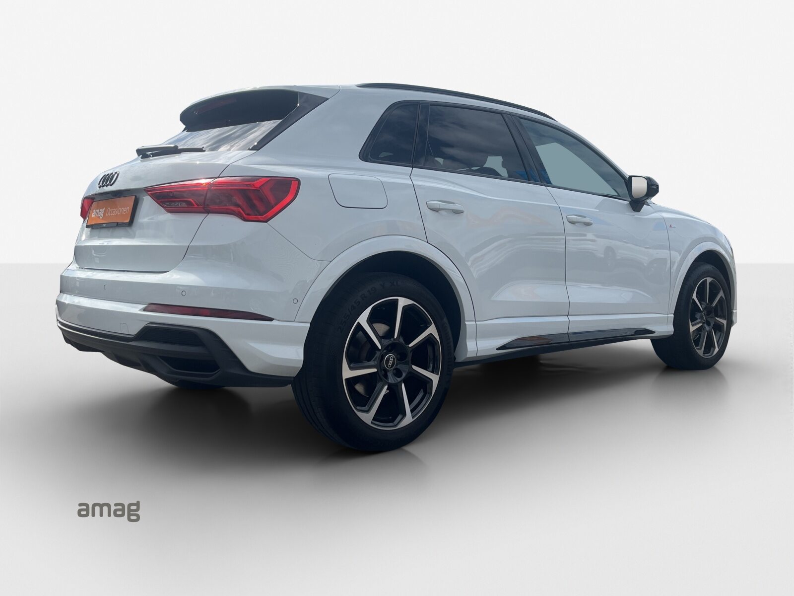 AUDI Q3 35 TFSI S line Attraction, Essence, Occasion / Utilisé, Automatique - 5